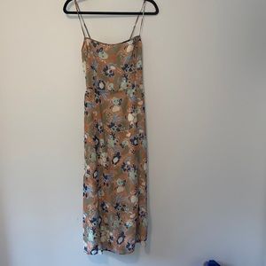 Aritzia Wilfred Summer Dress